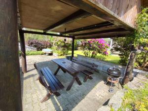 حديقة خارج Holiday Home U sjezdovky by Interhome