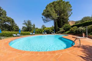 The swimming pool at or close to La Ripa - Appartamento I Ghiri