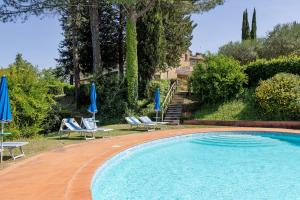 The swimming pool at or close to La Ripa - Appartamento I Ghiri