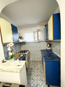 Dapur atau dapur kecil di Apartament Arys 2