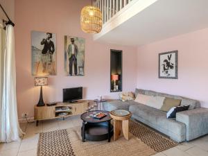 Χώρος καθιστικού στο Holiday Home La Chapelle by Interhome +17 φωτογραφίες