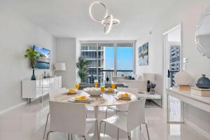 Ποτά στο MVR - Luxury Vibes Above the City