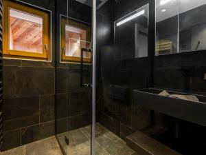 Koupelna v ubytování Chalet moderne pour 11 pers. avec services premium à Avoriaz - FR-1-314-103 + 12 fotografií