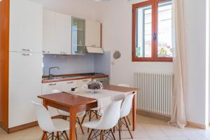 Η κουζίνα ή μικρή κουζίνα στο Casa Buongiorno Salento