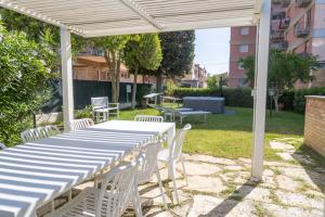 Taman di luar Casa Vacanze di Giò