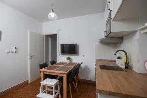 Køkken eller tekøkken på Apartment Val 2