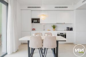 Kuchyň nebo kuchyňský kout v ubytování ViVi Homes - Casa la Perla + 39 fotografií