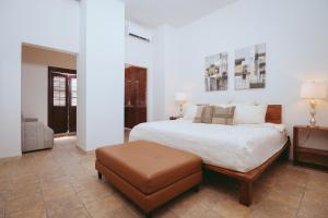 Ένα ή περισσότερα κρεβάτια σε δωμάτιο στο Stunning Terrace Hidden Among Ruins Ofcascoviejo