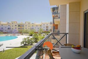 Πισίνα στο ή κοντά στο #327 Corcovada 43 Vista Piscina by Home Holidays
