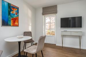 Μια τηλεόραση ή/και κέντρο ψυχαγωγίας στο Baliò Villa