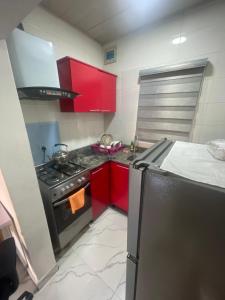 Cuina o zona de cuina de Easyinn Shortlet Apartment