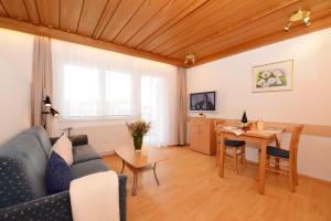 Posedenie v ubytovaní Familienhotel Kleinwalsertal