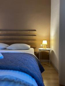 Postel nebo postele na pokoji v ubytování Centre Apartment in Shkoder
