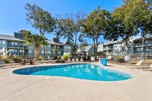 Bazén v ubytování Myrtle Beach Resort A349 nebo v jeho okolí