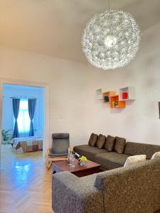 Χώρος καθιστικού στο Apartment Hviezdoslav Square, the historic heart of Bratislava