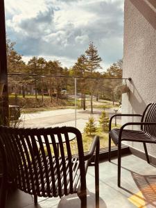 Uma área de estar em Studio Apartman Nomad Divčibare