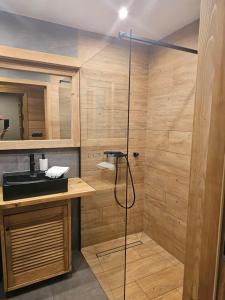 Kúpeľňa v ubytovaní Krupówki i Styl, Krupówki Inn i Studio Miła w Centrum przy Krupówkach APARTZAKOP + 37 fotografií