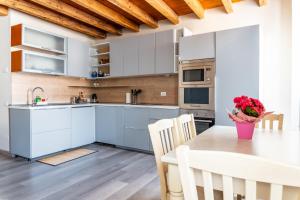 Kuchyň nebo kuchyňský kout v ubytování B&B San Rocco + 21 fotografií