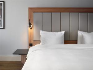 Postel nebo postele na pokoji v ubytování Radisson Blu Hotel Nice