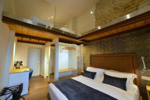 Postel nebo postele na pokoji v ubytování Rooms in Spello