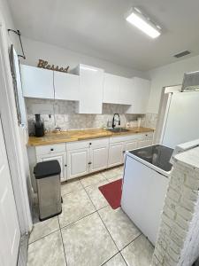 Η κουζίνα ή μικρή κουζίνα στο Miami Casa II