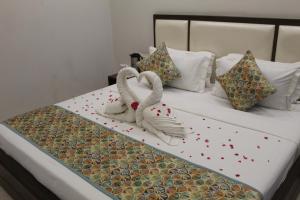 Hotel Annpurna Regency客房内的一张或多张床位