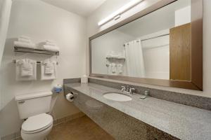 Koupelna v ubytování Best Western Seattle Airport Hotel