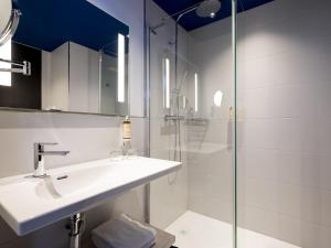 Ванна кімната в Mercure Antwerp City Centre