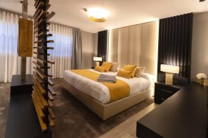 Ένα ή περισσότερα κρεβάτια σε δωμάτιο στο Hotel Estación +45 φωτογραφίες