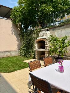 Zahrada ubytování Apartment Araucaria