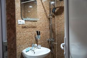 Baðherbergi á Hotel Elia Kazbegi