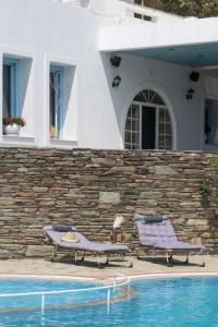 Bazén v ubytování Perla Pool Hotel Andros nebo v jeho okolí