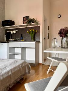 Kuchyňa alebo kuchynka v ubytovaní Apartments & Zimmer Jasmine