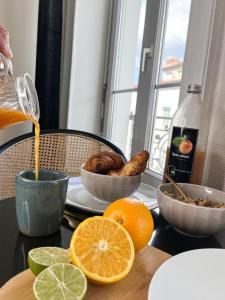 Jedlo v apartmáne alebo blízkom okolí + 3 fotografie