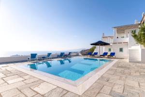 Πισίνα στο ή κοντά στο Villa Papyrella - MG Villas