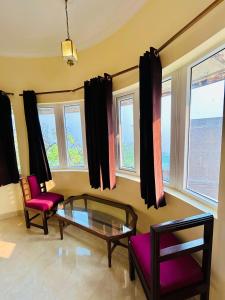 Gallery image of Hotel Mussoorie Midview in Mussoorie