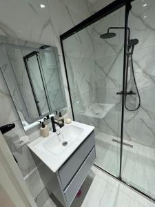 Ένα μπάνιο στο Suite Escape27