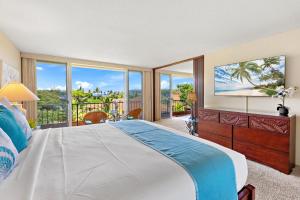Postel nebo postele na pokoji v ubytování Maui Kaanapali Villas A412