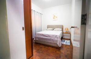 Ένα ή περισσότερα κρεβάτια σε δωμάτιο στο Cozy and beautiful apartment!