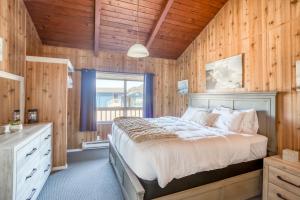 Postel nebo postele na pokoji v ubytování Moolack Shores Inn