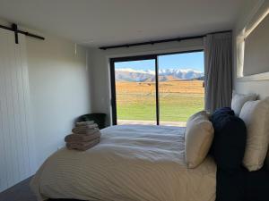 Ένα ή περισσότερα κρεβάτια σε δωμάτιο στο The Pyramid - Mauri Tau