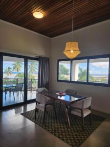 Posezení v ubytování Ramada Suites By Wyndham Seafront Coral Coast