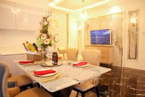 Photo de la galerie de l'établissement The Royal Clb Hotel and Resorts, à Mexico 110 autres photos