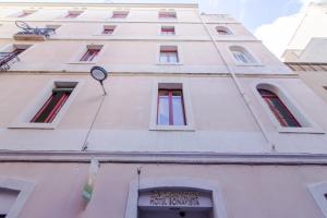 The building in which a vendégházakat is located