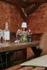 Afbeelding uit fotogalerij van Tesla`s Valley in Smiljan