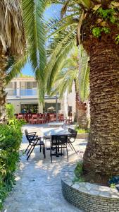 Сад в Palma Village by Greek Pride Hotels