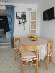 TV a/nebo společenská místnost v ubytování Apartments Maskovic Karbuni