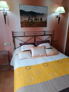 Cama o camas de una habitación en Posada Peñarubia