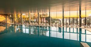 Der Swimmingpool an oder in der Nähe von Maistra Select Mlini Villas and Apartments