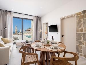 Μια τηλεόραση ή/και κέντρο ψυχαγωγίας στο Petra Retreat Residence